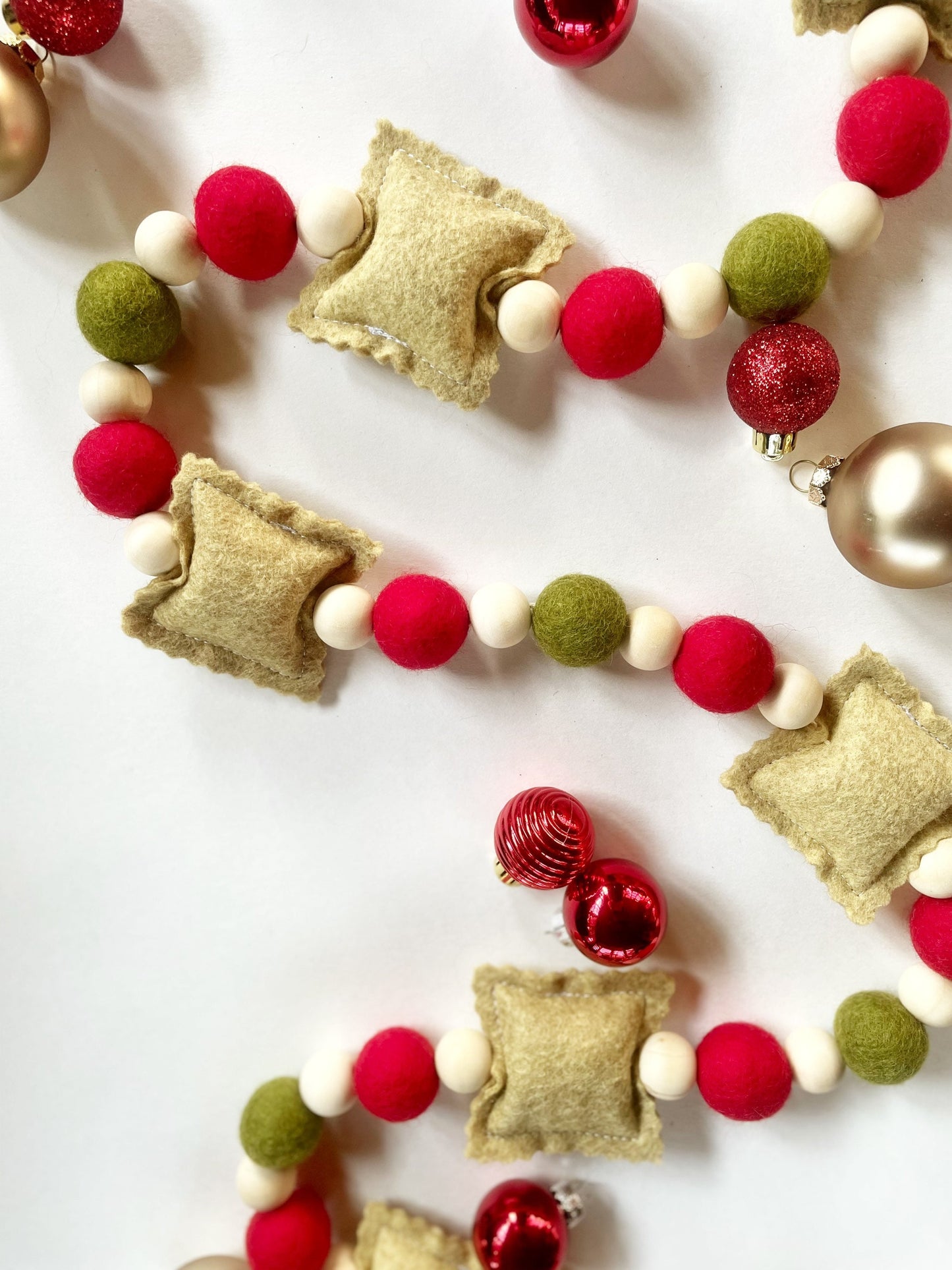 Toasted Ravioli Garland, Felt Christmas Garland Red/White/Green, St. Louis Christmas Garland